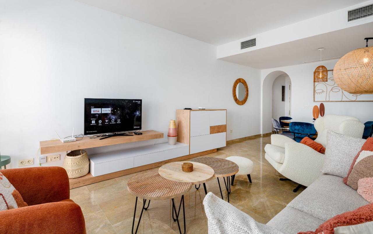 Coto Real 2412 Khios Apartment มานิลบา ภายนอก รูปภาพ