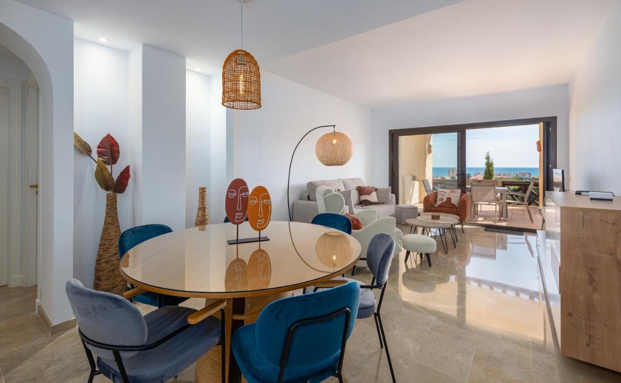 Coto Real 2412 Khios Apartment มานิลบา ภายนอก รูปภาพ