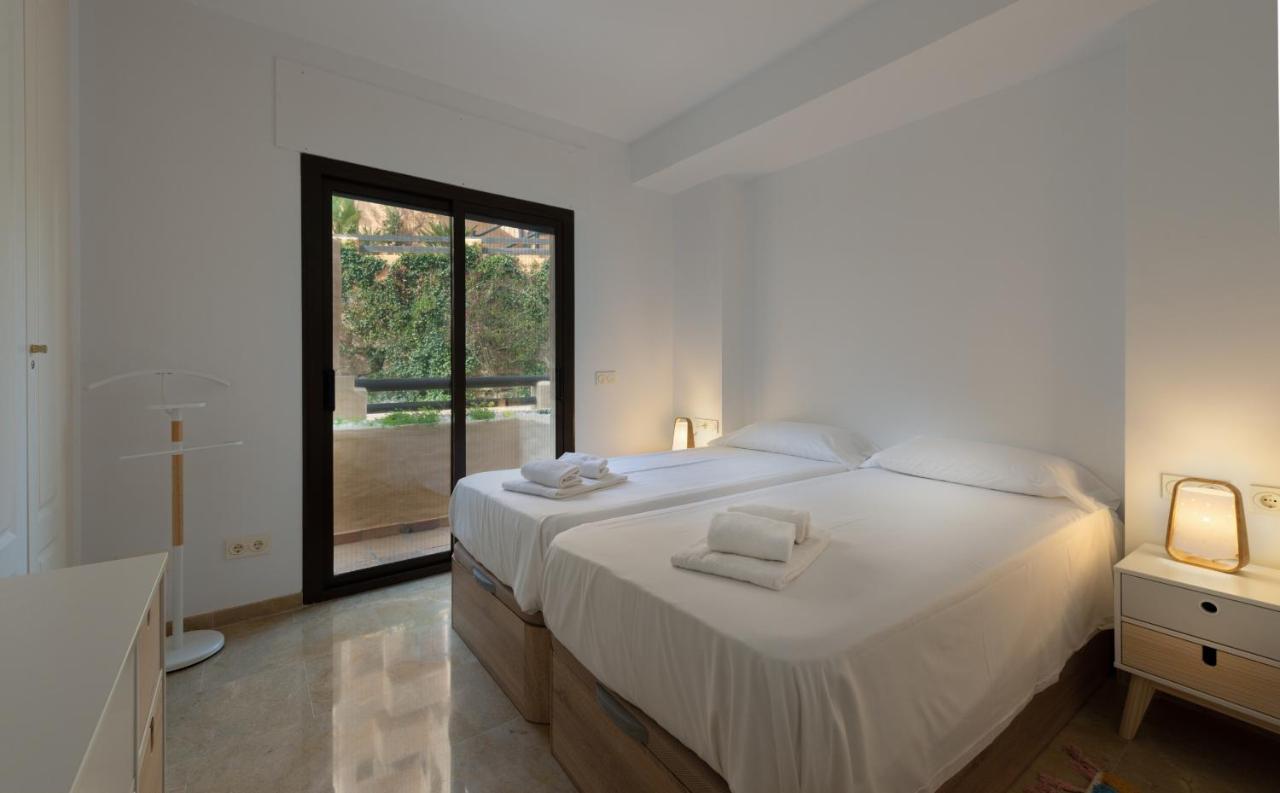 Coto Real 2412 Khios Apartment มานิลบา ภายนอก รูปภาพ